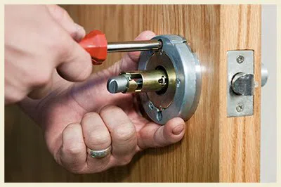 Yorba Linda Locksmith Yorba Linda, CA 714-933-1270 - 12a-residential-lockouts